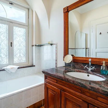 Szent Gaál Kastély